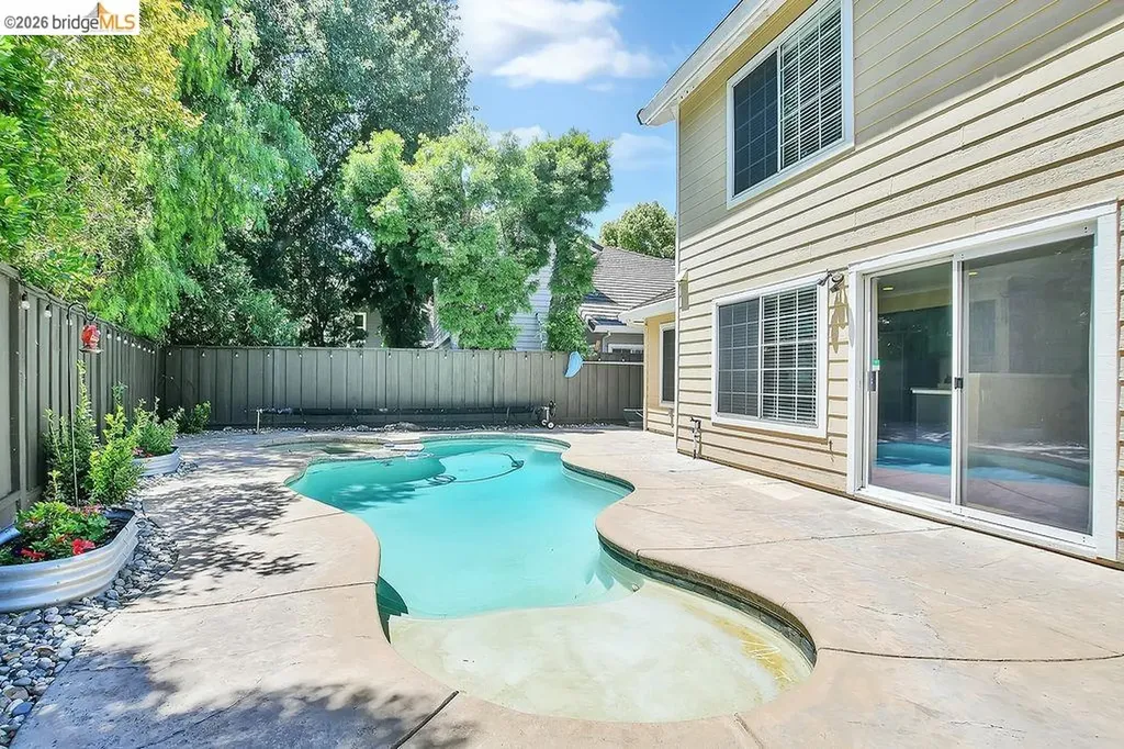 150 Trenton Circle Pleasanton CA 94566