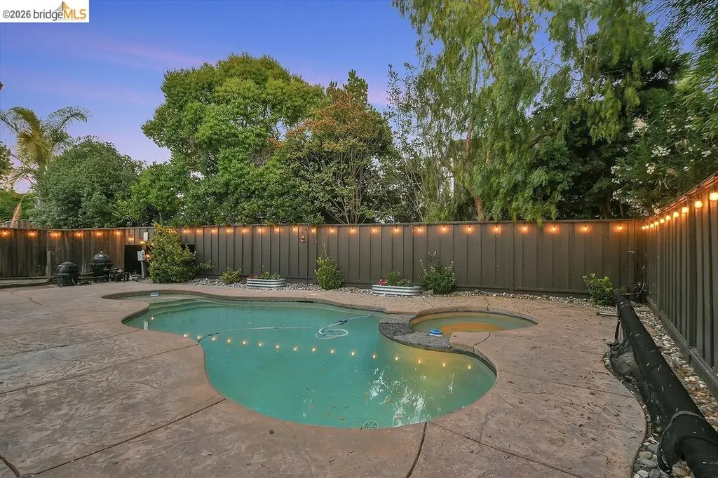 150 Trenton Circle Pleasanton CA 94566