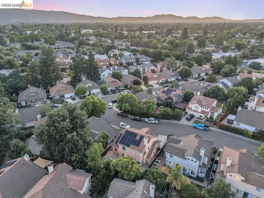 150 Trenton Circle Pleasanton CA 94566