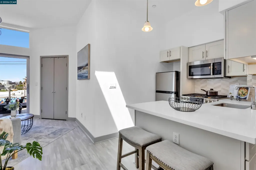 410 Webster Street Oakland CA 94607