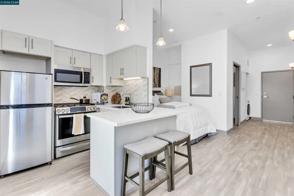 410 Webster Street Oakland CA 94607
