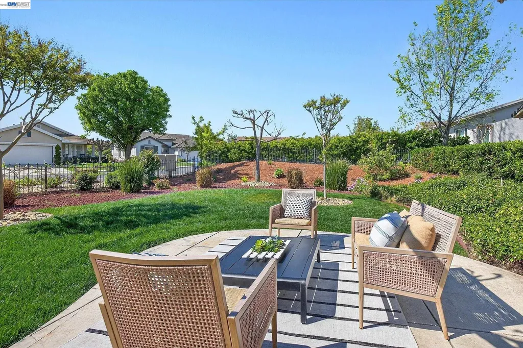 1606 Regent Drive Brentwood CA 94513