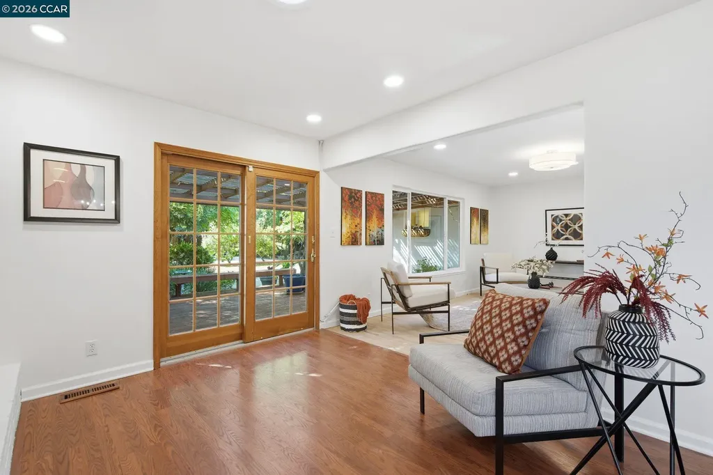 143 Donegal Way Martinez CA 94553