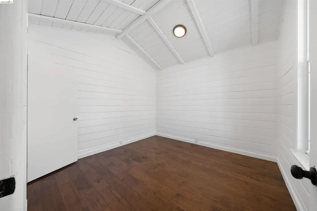 2735 11th Street Oakland CA 94601