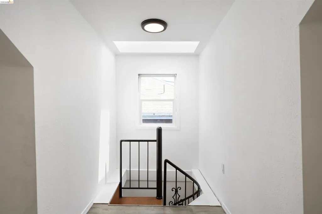 2735 11th Street Oakland CA 94601