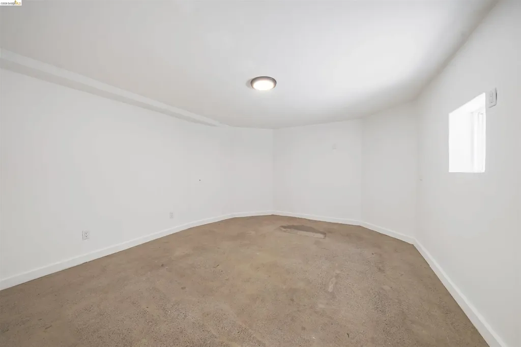 2735 11th Street Oakland CA 94601