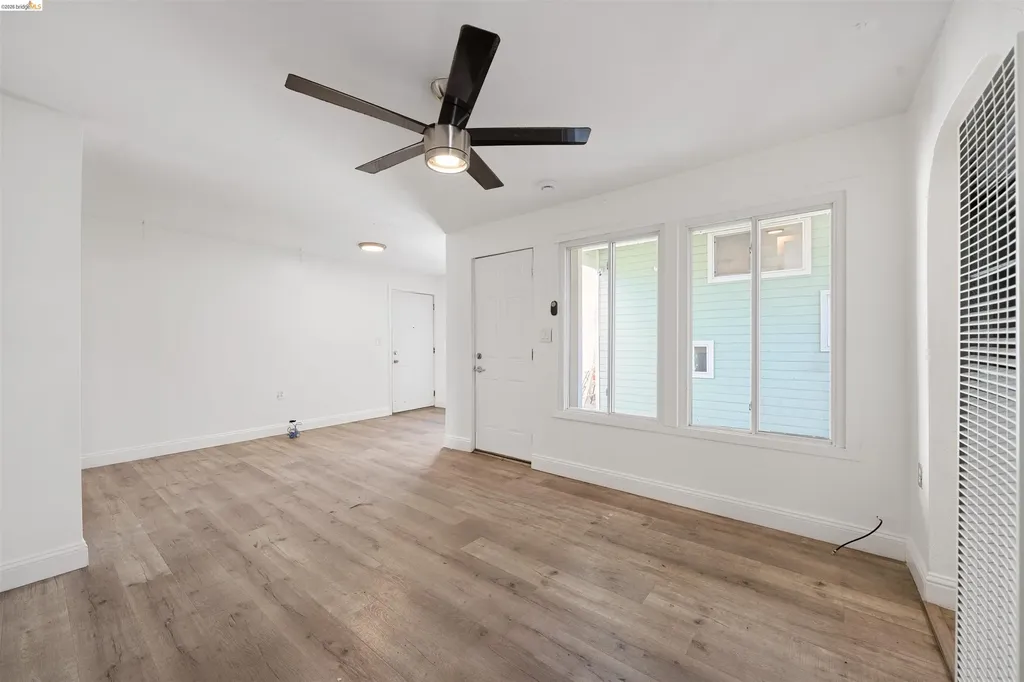 2735 11th Street Oakland CA 94601