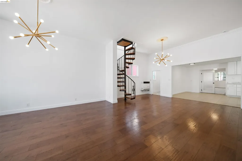 2735 11th Street Oakland CA 94601