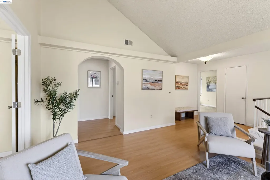 137 Parfait Lane Alameda CA 94502