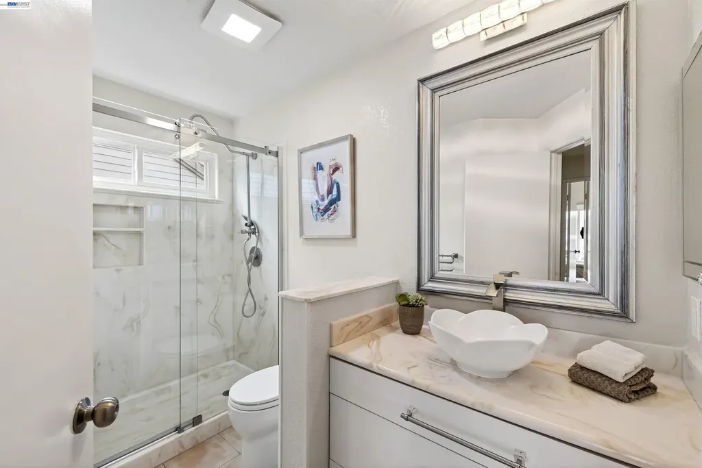 137 Parfait Lane Alameda CA 94502