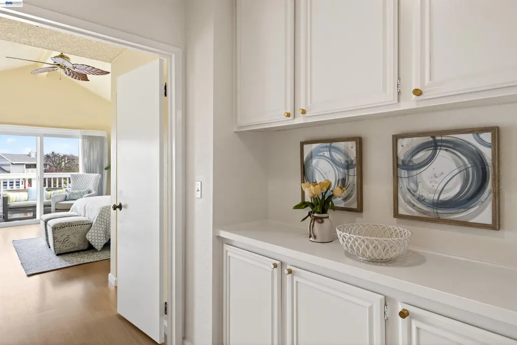 137 Parfait Lane Alameda CA 94502
