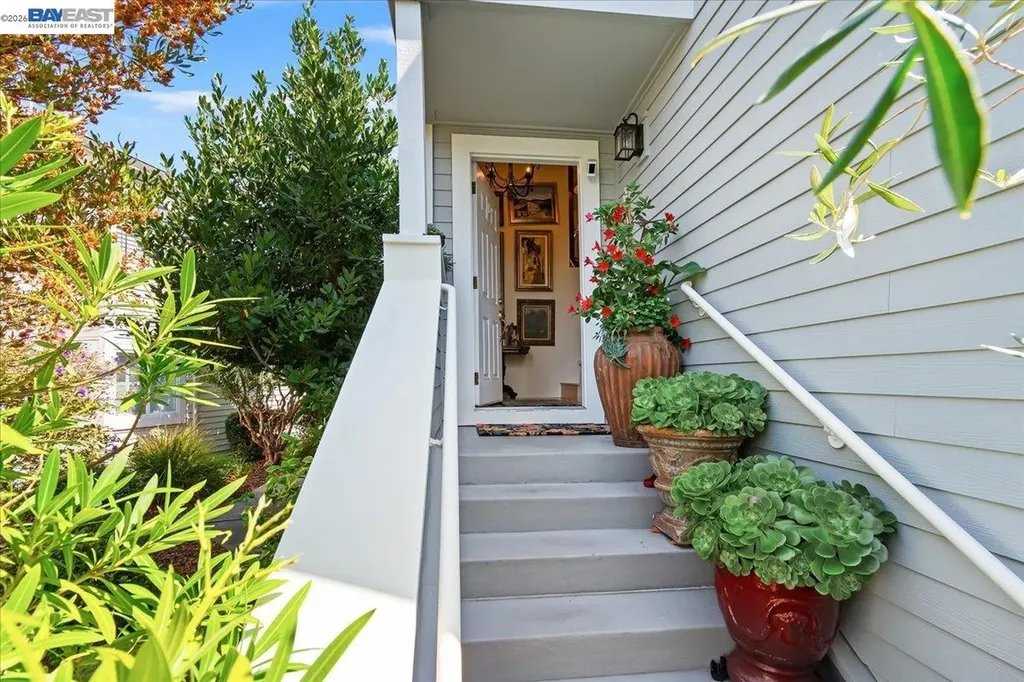 137 Parfait Lane Alameda CA 94502