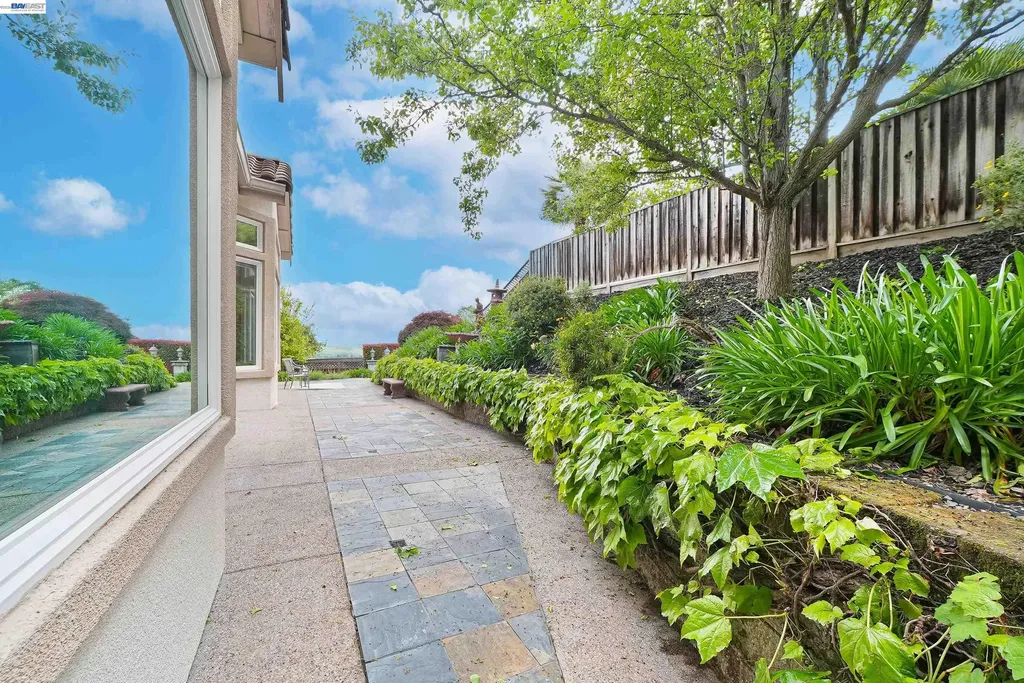 1 Circle E Ranch Place San Ramon CA 94583