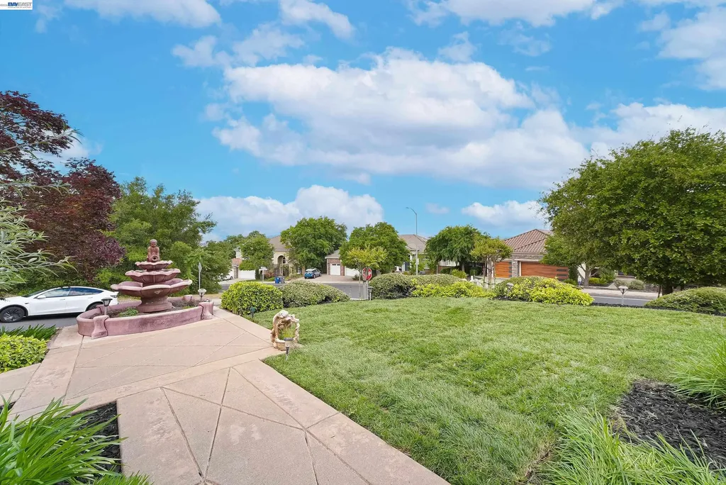 1 Circle E Ranch Place San Ramon CA 94583
