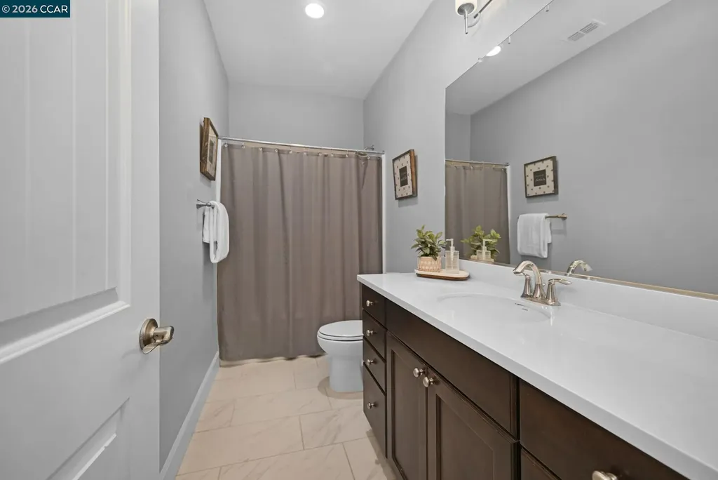 601 Tierney Place Martinez CA 94553
