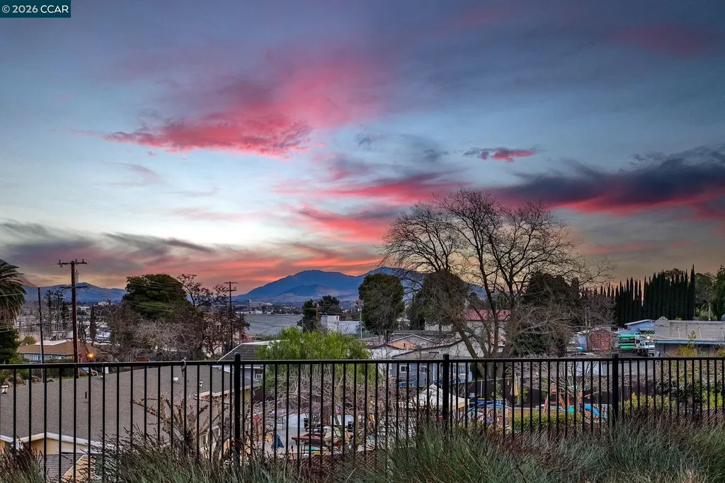 601 Tierney Place Martinez CA 94553