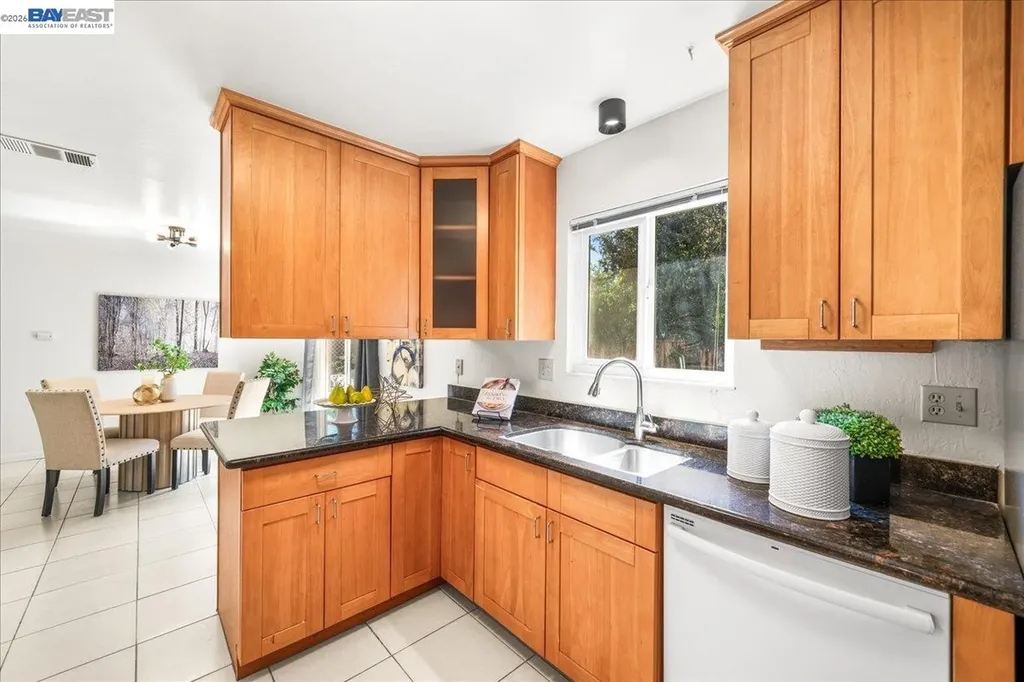 5084 Hilo Street Fremont CA 94538