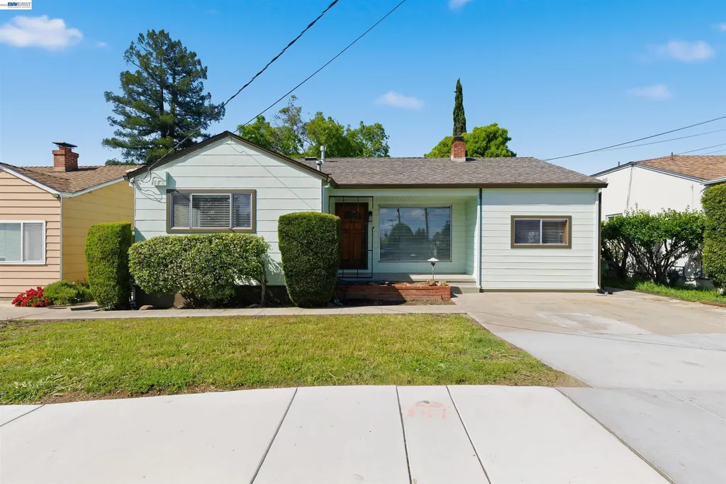 3586 Somerset Avenue Castro Valley CA 94546