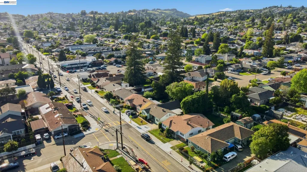 3586 Somerset Avenue Castro Valley CA 94546
