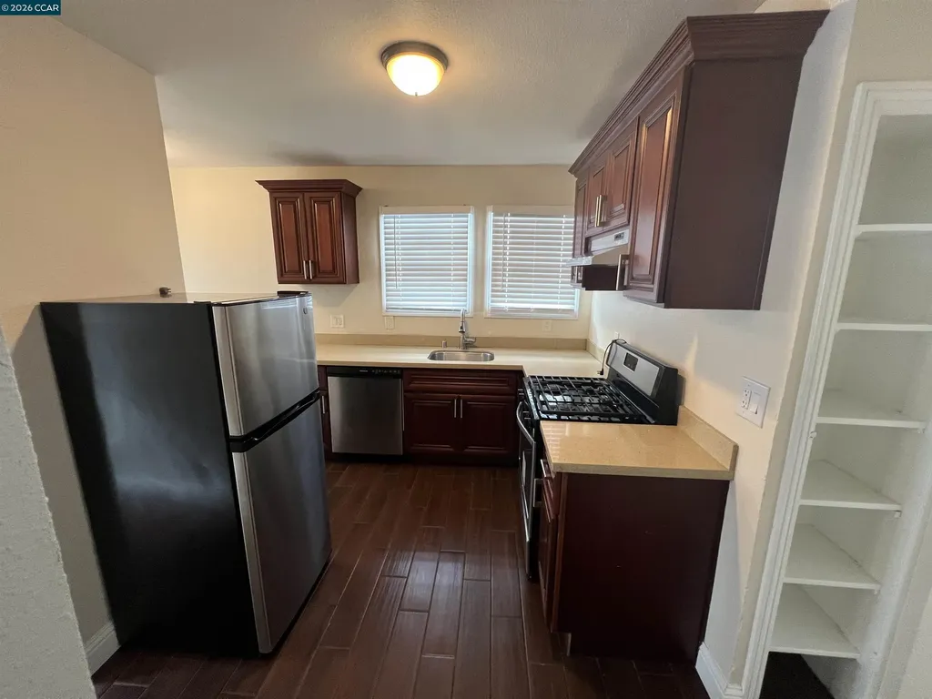 2824 23rd Avenue Oakland CA 94606