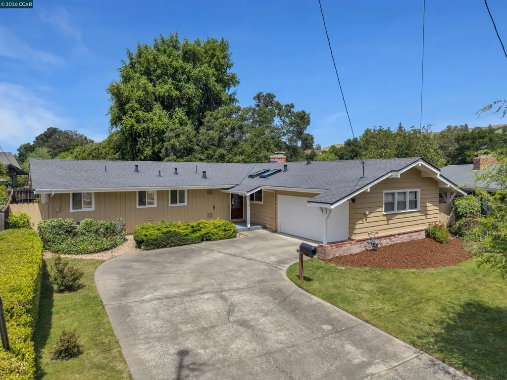 2319 Collins Avenue Pinole CA 94564