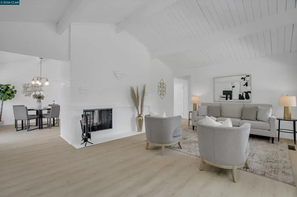 2319 Collins Avenue Pinole CA 94564