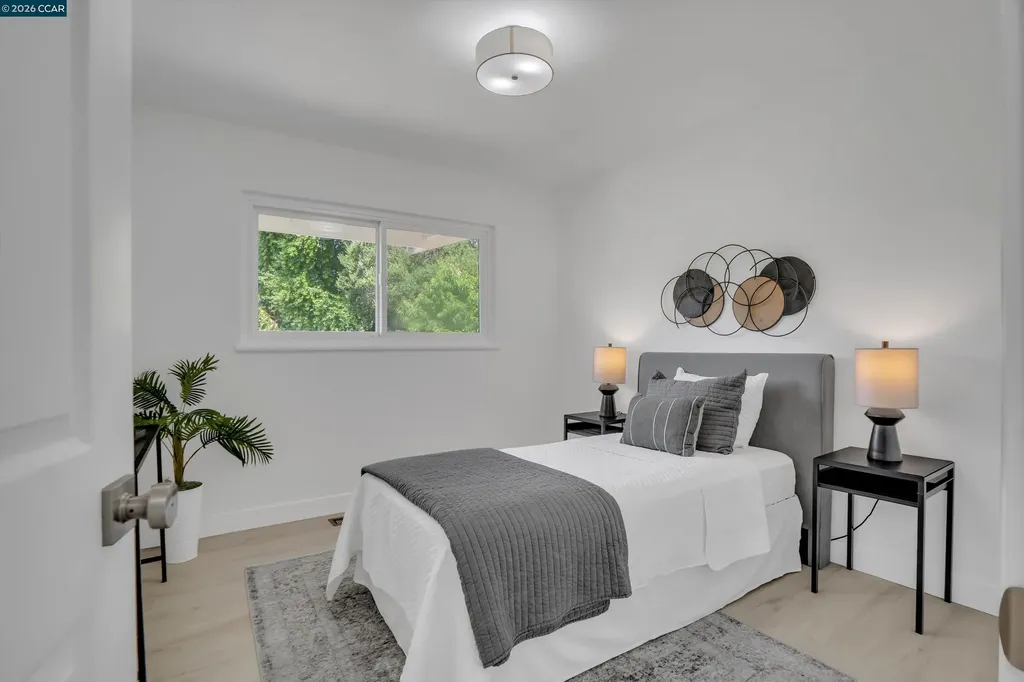 2319 Collins Avenue Pinole CA 94564