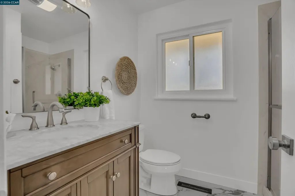 2319 Collins Avenue Pinole CA 94564