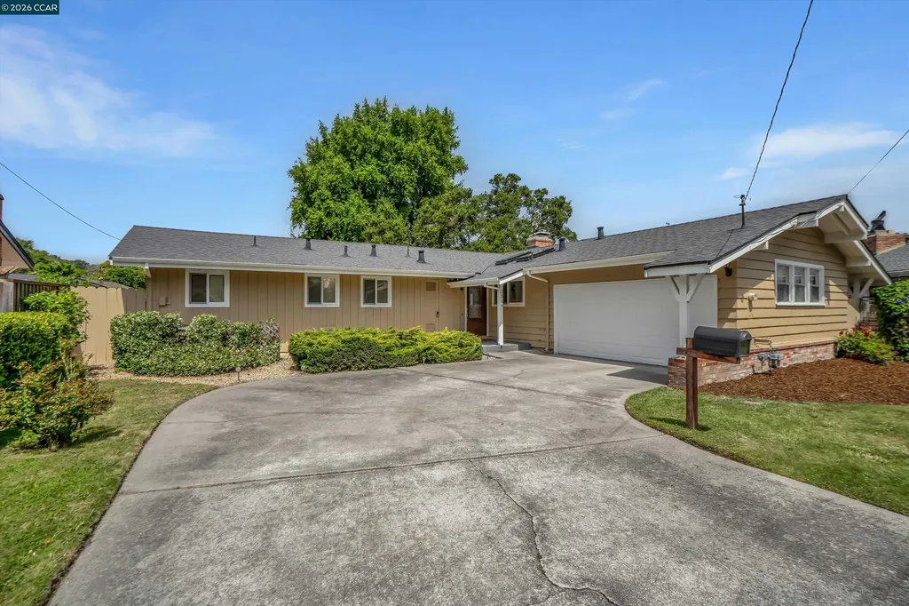 2319 Collins Avenue Pinole CA 94564