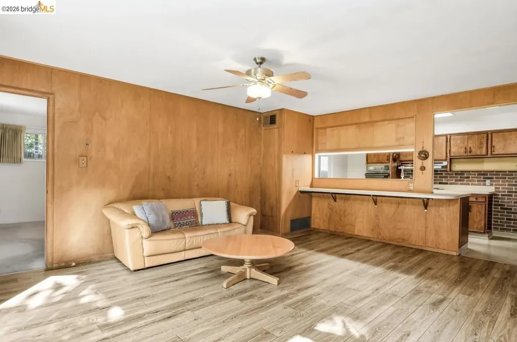 558 Lakewood Circle Walnut Creek CA 94598
