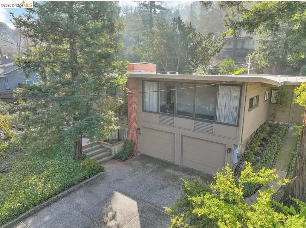 558 Lakewood Circle Walnut Creek CA 94598