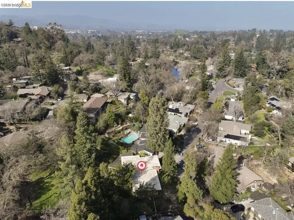 558 Lakewood Circle Walnut Creek CA 94598