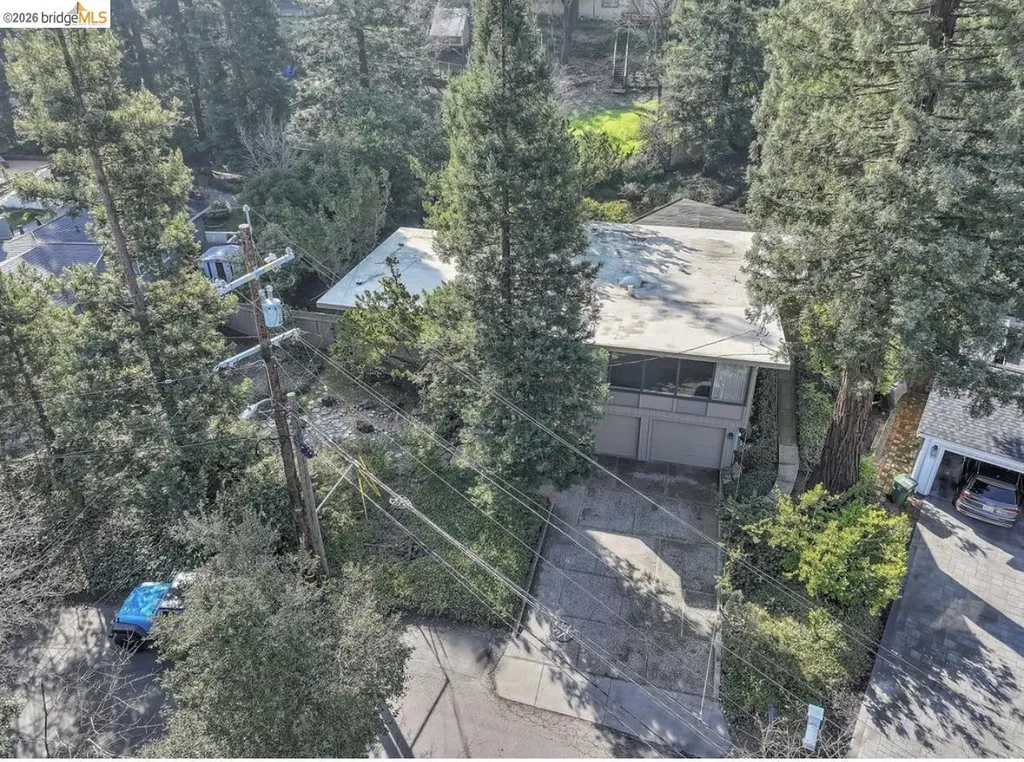 558 Lakewood Circle Walnut Creek CA 94598