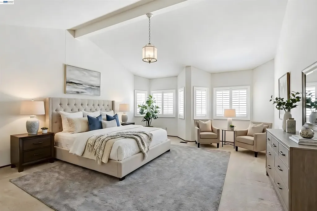 559 Cherry Way Hayward CA 94541