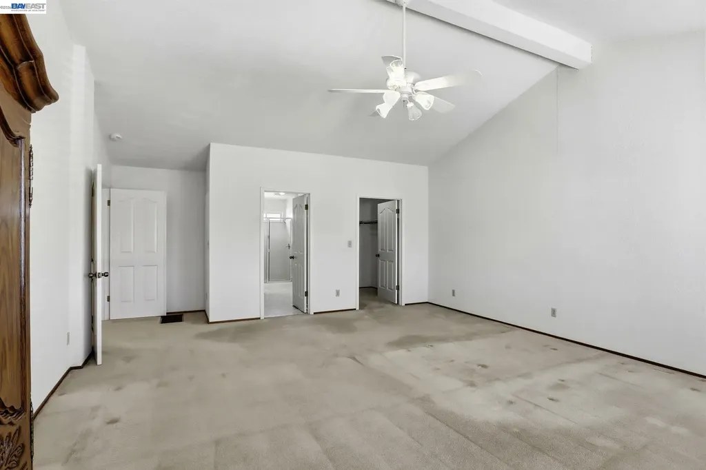 559 Cherry Way Hayward CA 94541