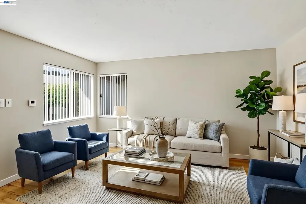 559 Cherry Way Hayward CA 94541