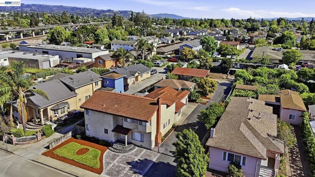 559 Cherry Way Hayward CA 94541