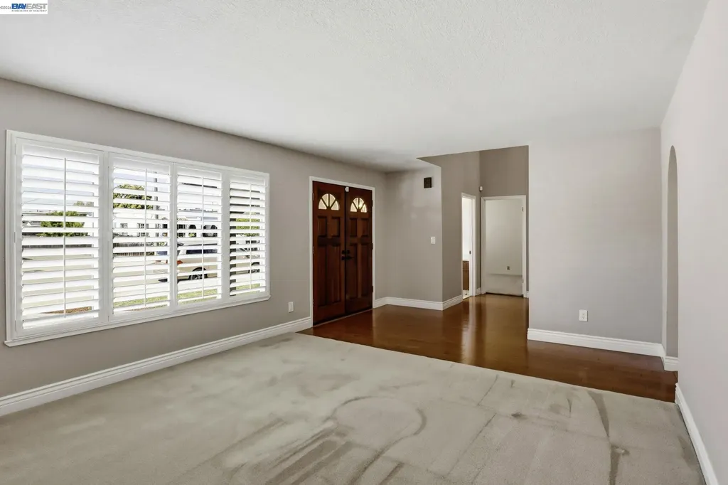 559 Cherry Way Hayward CA 94541