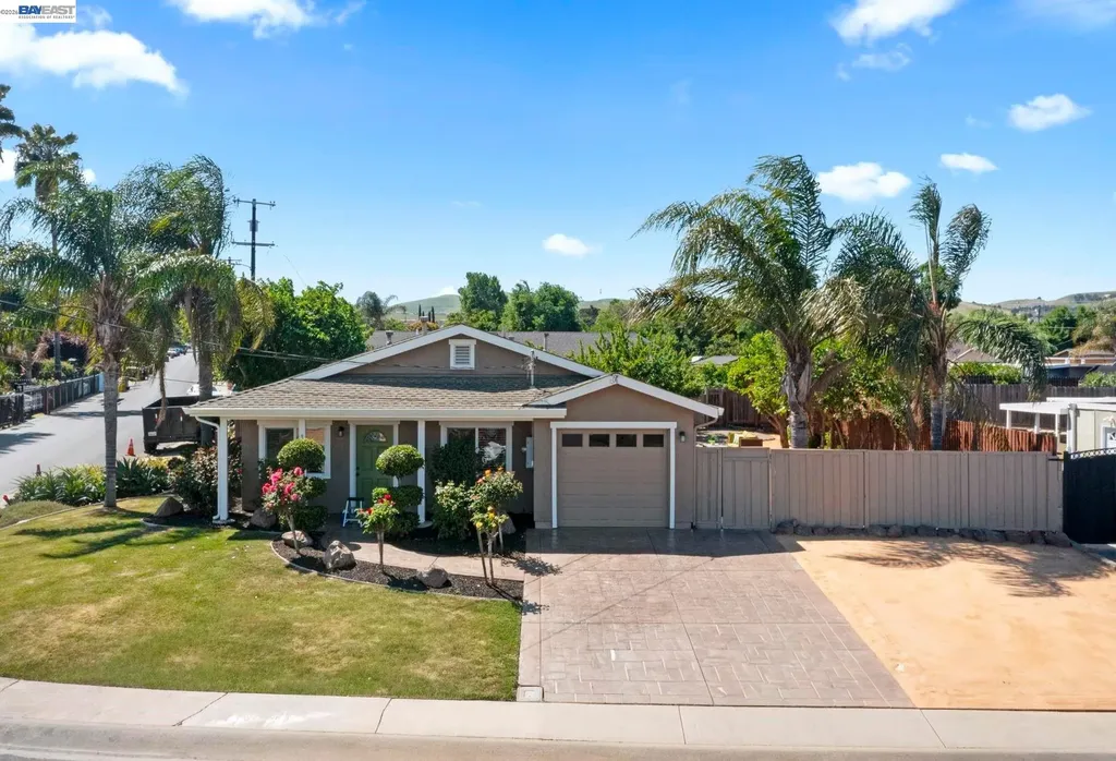 167 Peninsula Road Bay Point CA 94565