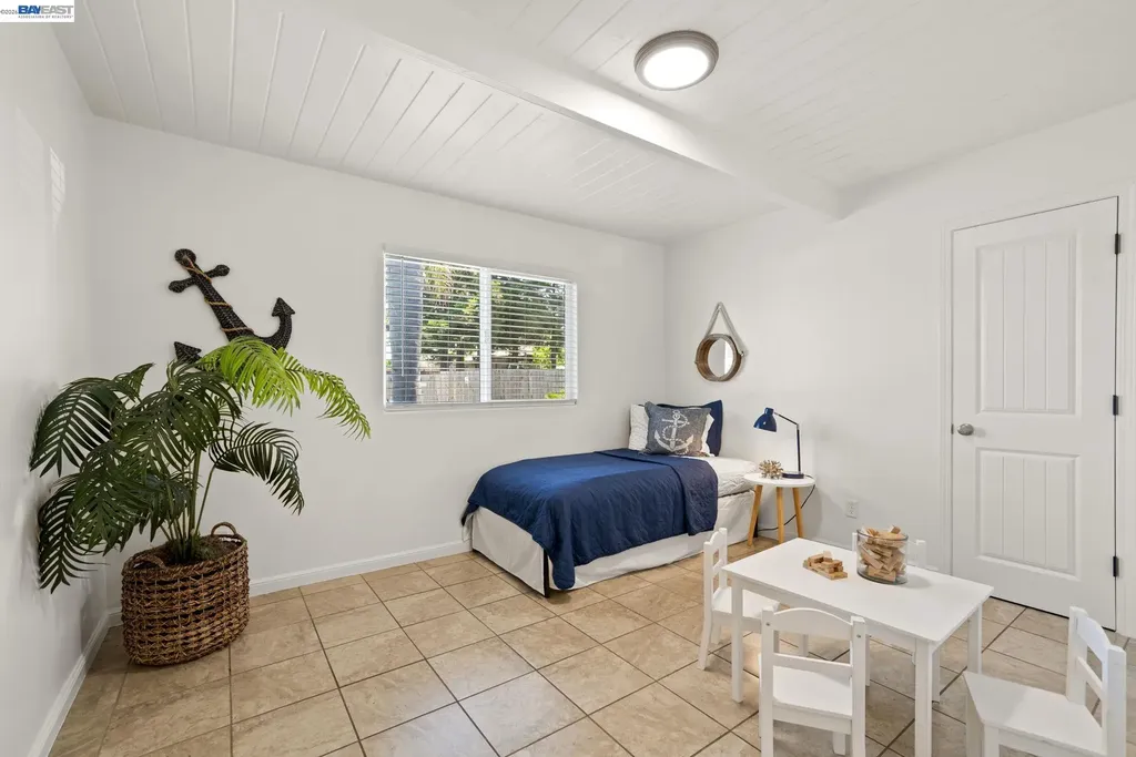 167 Peninsula Road Bay Point CA 94565