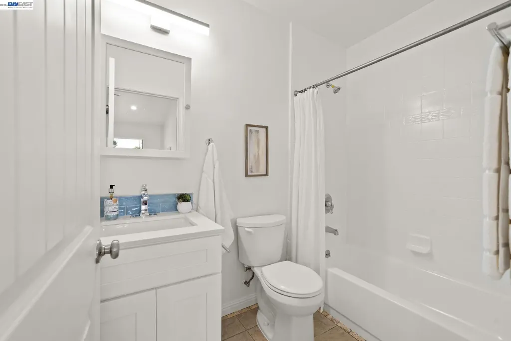 167 Peninsula Road Bay Point CA 94565