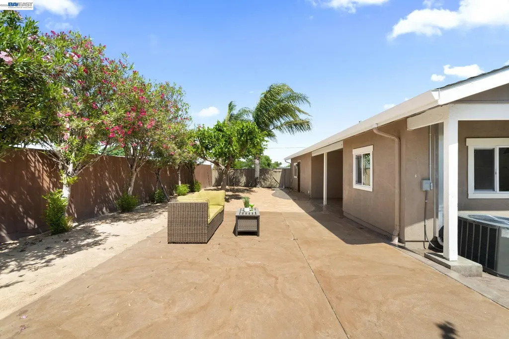 167 Peninsula Road Bay Point CA 94565