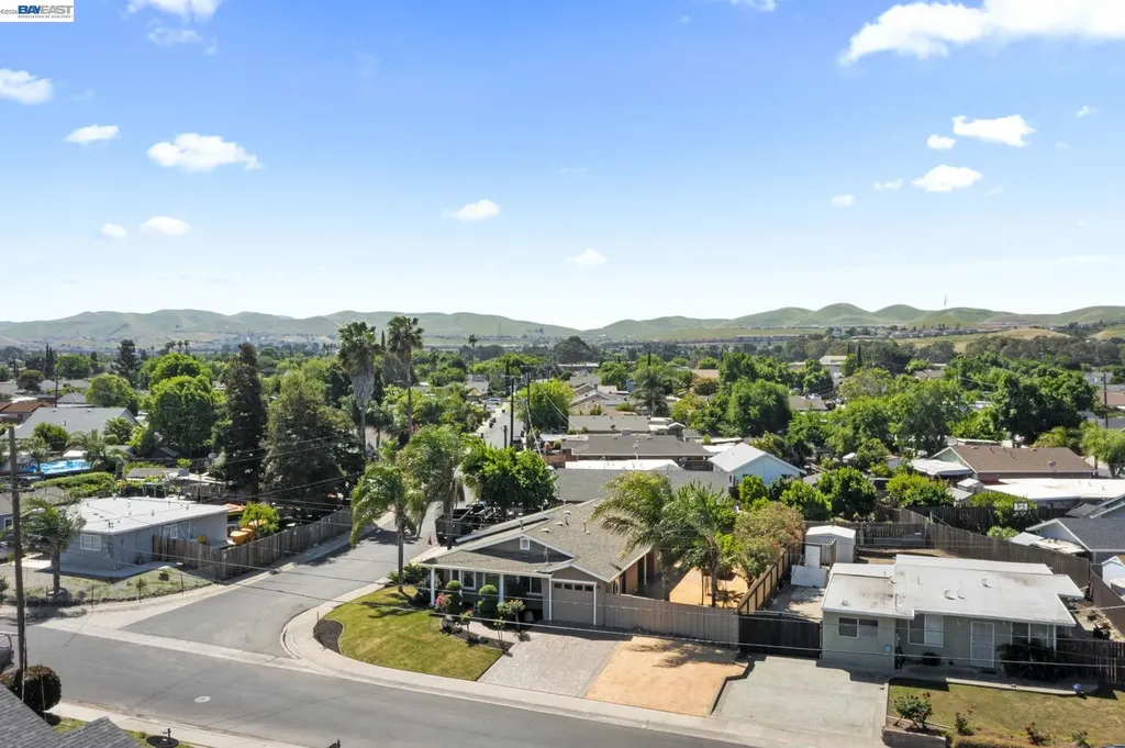 167 Peninsula Road Bay Point CA 94565