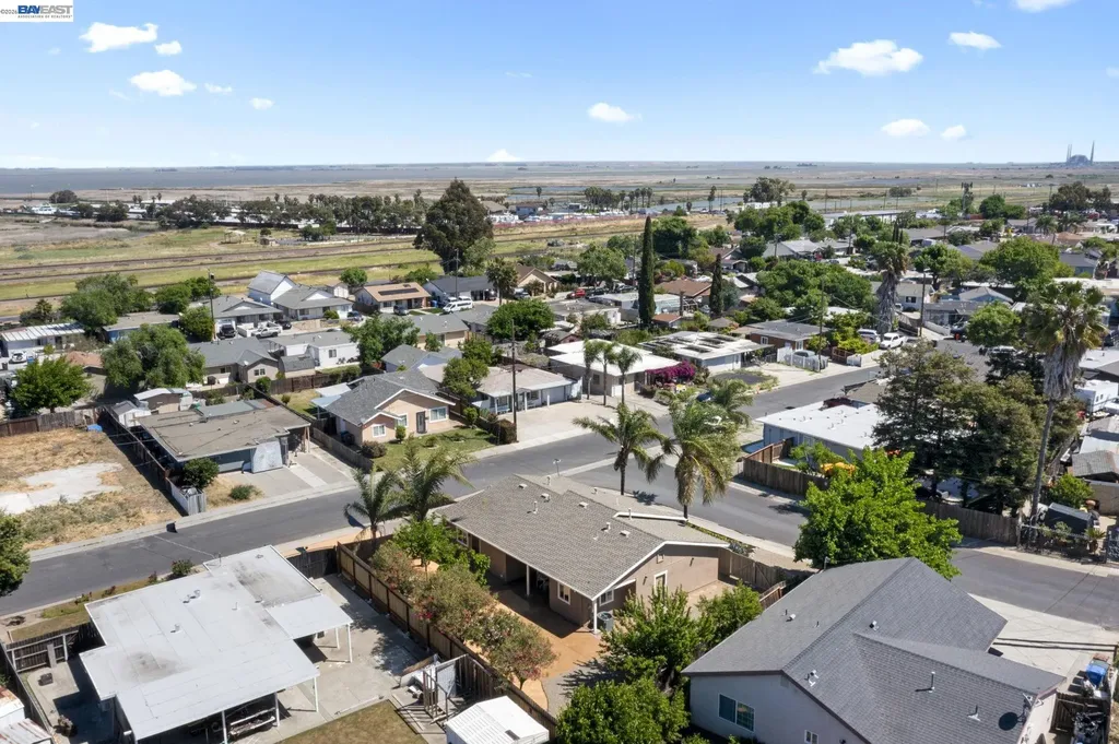 167 Peninsula Road Bay Point CA 94565