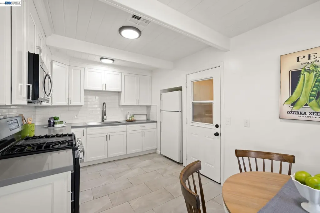 167 Peninsula Road Bay Point CA 94565
