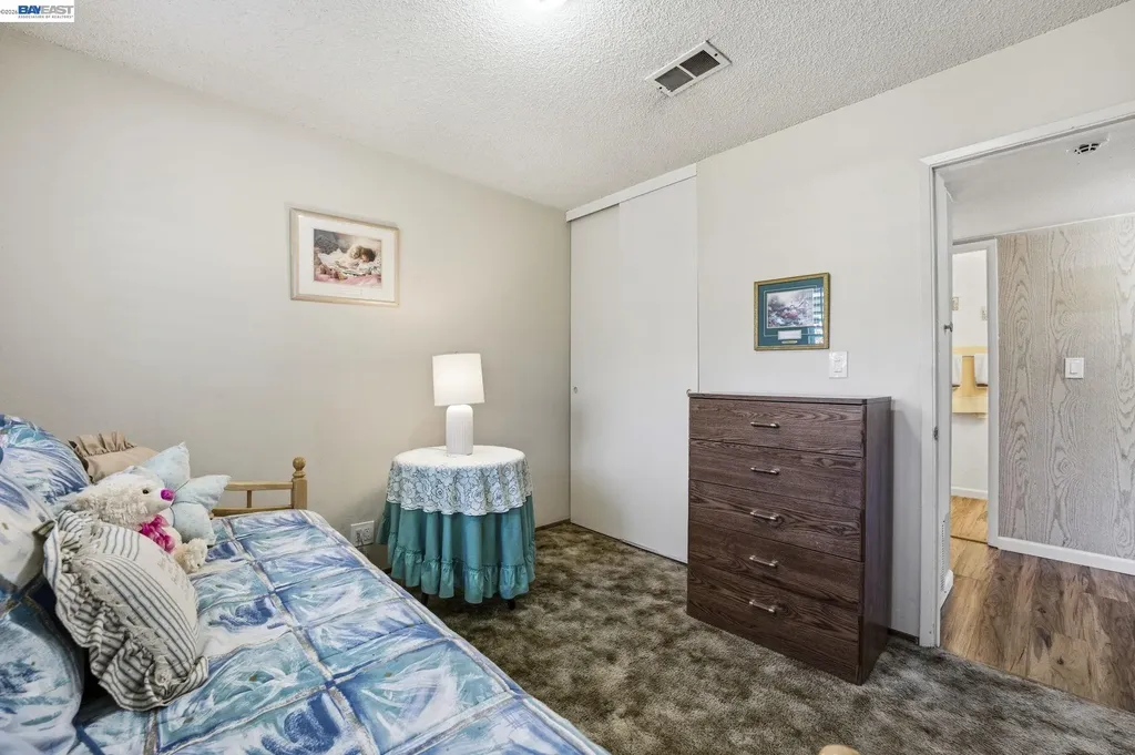 14322 Trinidad Road San Leandro CA 94577