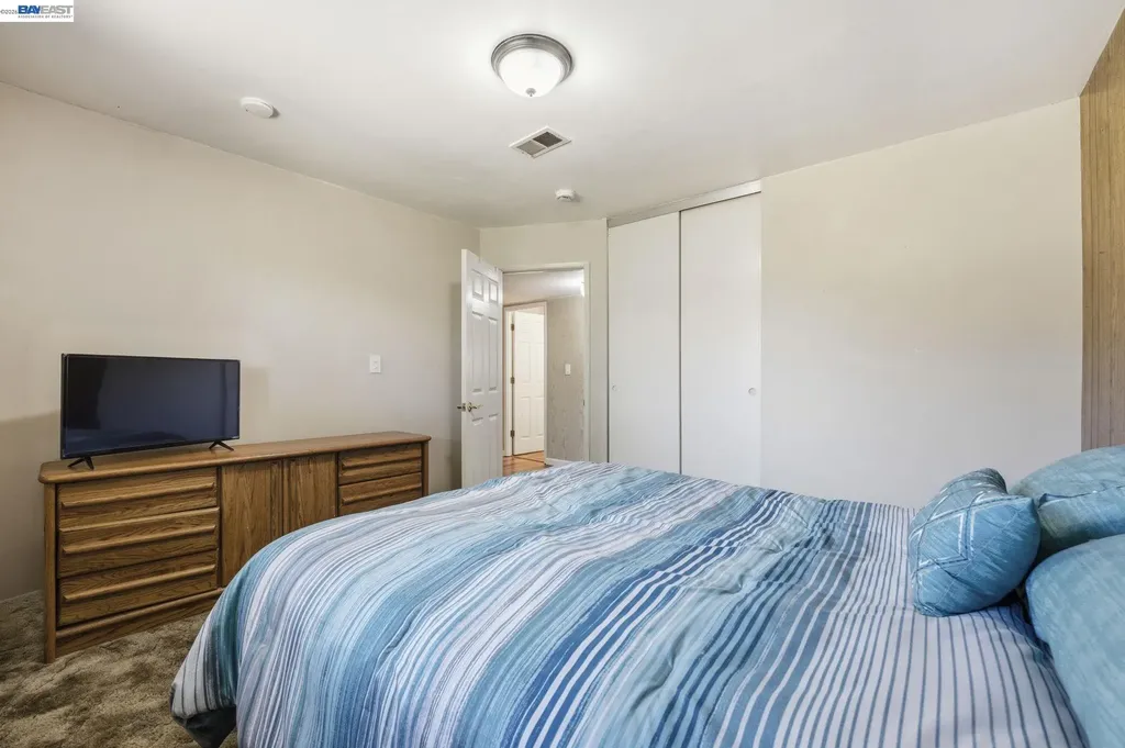 14322 Trinidad Road San Leandro CA 94577