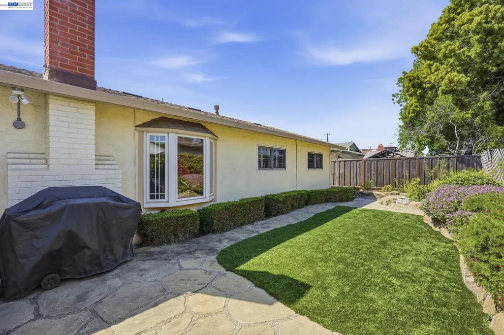 14322 Trinidad Road San Leandro CA 94577