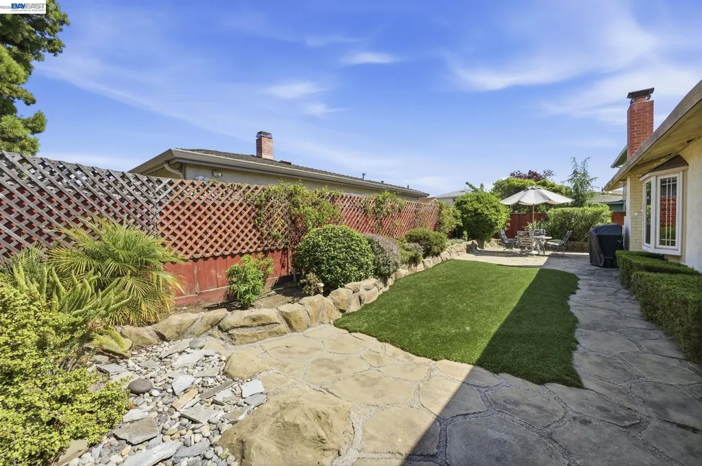 14322 Trinidad Road San Leandro CA 94577