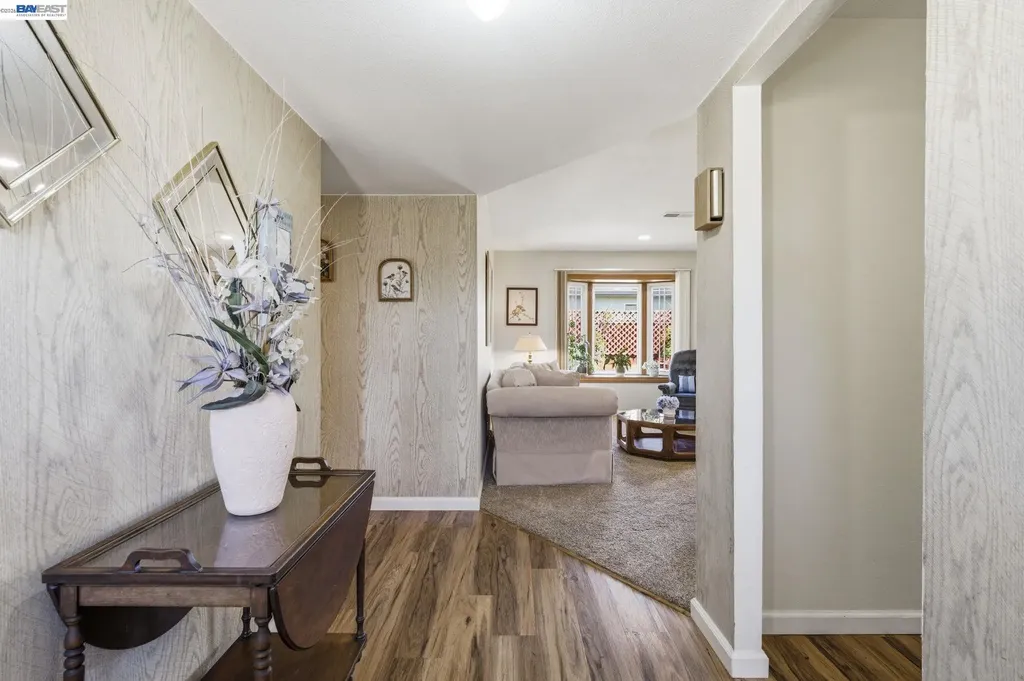 14322 Trinidad Road San Leandro CA 94577